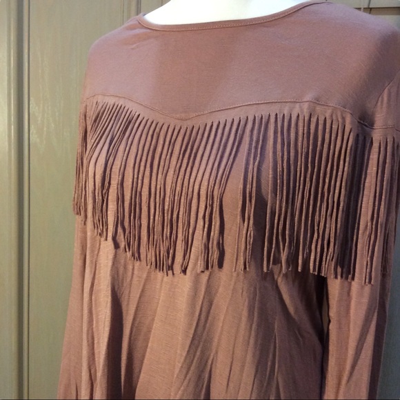 Coral Boutique Hi Lo Fringe Tunic Blouse - Picture 2 of 8